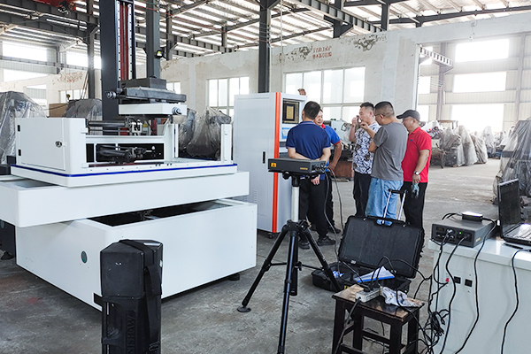Jiangsu Chuangwei CNC MachineTool Co.、Ltd。